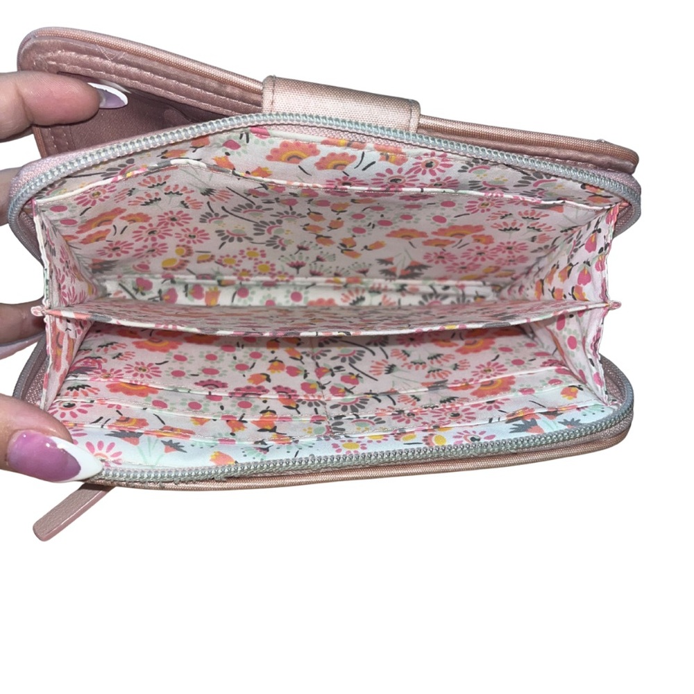 Vera Bradley Turnlock Wallet - Pink Quilted with Floral Interior - Picture 8 of 8